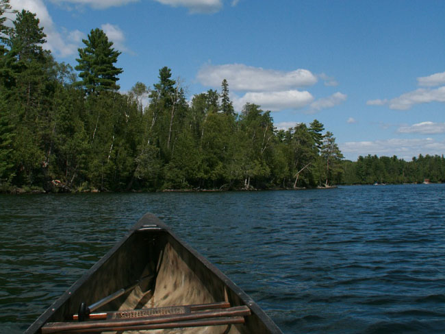 Canoe travel in Quetico Provincial Park